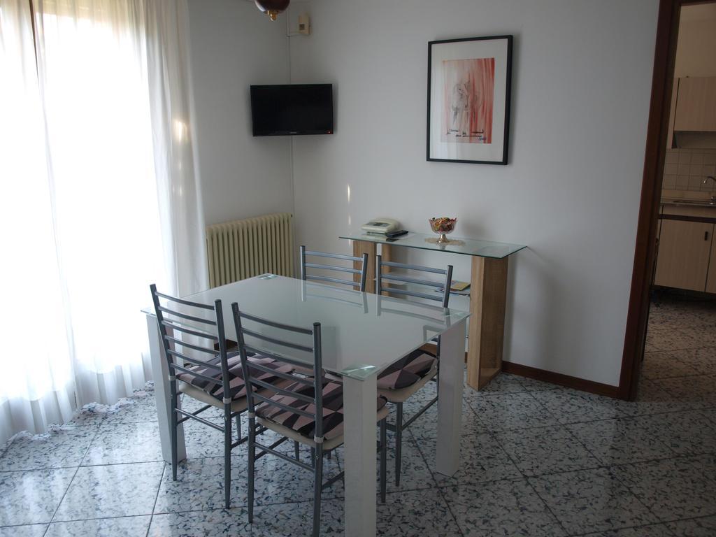 Apartment Maria & Patrizio Lignano Sabbiadoro Eksteriør billede